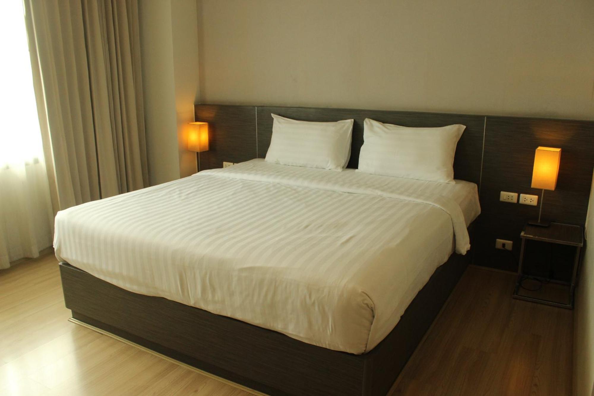 Hotel Leosor 3*